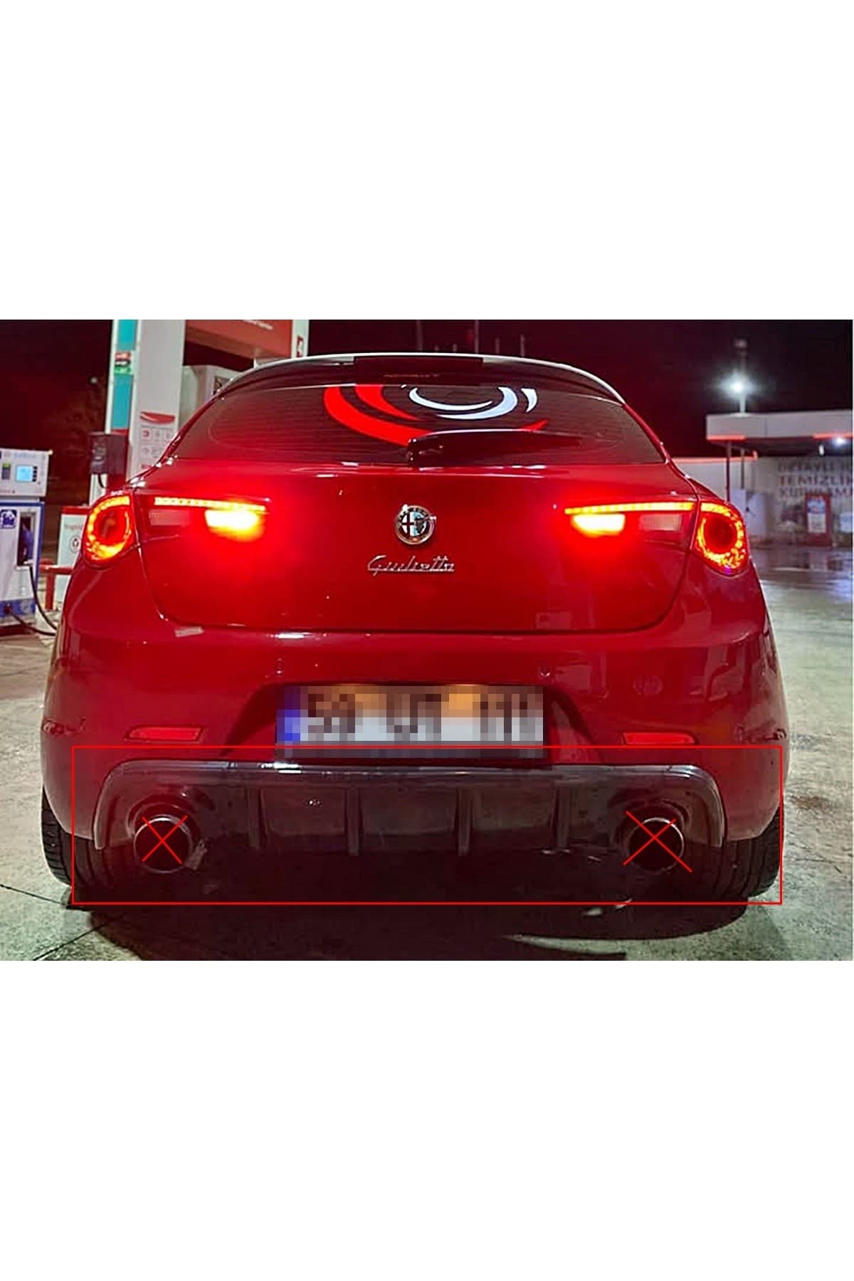 ALFA ROMEO GİULİETTA ÇİFT ÇIKIŞ DİFÜZÖR - PLASTİK - PARLAK SİYAH